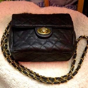 Small black purse 6 by 7
